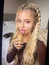 Tania44