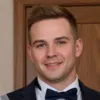 Generator obrazów pornograficznych z wykorzystaniem sztucznej inteligencji