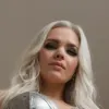 Generator obrazów pornograficznych z wykorzystaniem sztucznej inteligencji