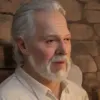 مولد الصور الإباحية بالذكاء الاصطناعي