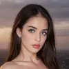 مولد الصور الإباحية بالذكاء الاصطناعي