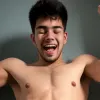 مولد الصور الإباحية بالذكاء الاصطناعي