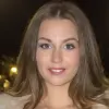 مولد الصور الإباحية بالذكاء الاصطناعي