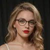 Generator obrazów pornograficznych z wykorzystaniem sztucznej inteligencji