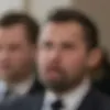 Generator obrazów pornograficznych z wykorzystaniem sztucznej inteligencji