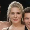 Generator obrazów pornograficznych z wykorzystaniem sztucznej inteligencji