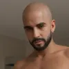 مولد الصور الإباحية بالذكاء الاصطناعي