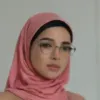 مولد الصور الإباحية بالذكاء الاصطناعي