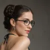 مولد الصور الإباحية بالذكاء الاصطناعي