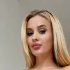مولد الصور الإباحية بالذكاء الاصطناعي