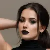 Generator obrazów pornograficznych z wykorzystaniem sztucznej inteligencji
