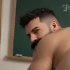 Generator obrazów pornograficznych z wykorzystaniem sztucznej inteligencji