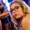 Generator obrazów pornograficznych z wykorzystaniem sztucznej inteligencji