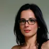 مولد الصور الإباحية بالذكاء الاصطناعي