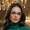 Generator obrazów pornograficznych z wykorzystaniem sztucznej inteligencji