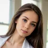 Generator obrazów pornograficznych z wykorzystaniem sztucznej inteligencji