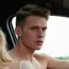 Generator obrazów pornograficznych z wykorzystaniem sztucznej inteligencji