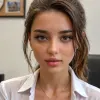 مولد الصور الإباحية بالذكاء الاصطناعي