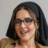 مولد الصور الإباحية بالذكاء الاصطناعي