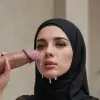 مولد الصور الإباحية بالذكاء الاصطناعي