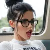 Generator obrazów pornograficznych z wykorzystaniem sztucznej inteligencji