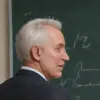 Generator obrazów pornograficznych z wykorzystaniem sztucznej inteligencji