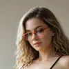 Generator obrazów pornograficznych z wykorzystaniem sztucznej inteligencji