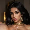مولد الصور الإباحية بالذكاء الاصطناعي