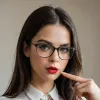 مولد الصور الإباحية بالذكاء الاصطناعي
