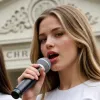 مولد الصور الإباحية بالذكاء الاصطناعي