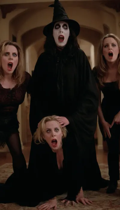 Witches from the Movie Hocus Pocus fucking a guy dressed as the Scream killer
