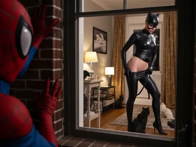 immeuble new yorkais, spiderman et catwoman, une fenêtre d'immeuble à l'intérieur d'un appartement coquet et et girly, détails naturels, au milieu de la pièce catwoman est de profil en train d'enlever son pantalon en latex avec ses 2 mains elle est debout penchée légèrement en avant cambrée jambes tendues le pantalon au niveau des cuisses les yeux tournés vers le sol elle regarde un chat par terre, visage de catwoman réaliste, net, le soir tombe l'appartement est éclairé par des lampes dans la pièce quelques chats vivent dans la pièce, au premier plan on distingue une partie de spiderman portant son masque il est accroché au mur extérieur de l'immeuble new yorkais en briques avec ses mains qui collent à la paroi il penche la tête pour regarder discrètement à l'intérieur de l'appartement, prise de vue de l'extérieur de l'immeuble vue de la pièce au travers de la fenêtre