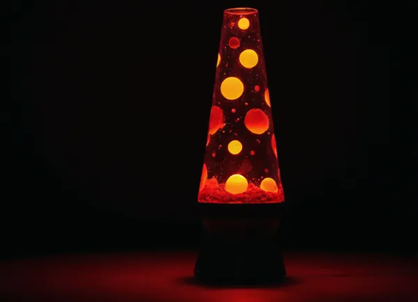 (Classic conical Lava-lamp with floating globs)